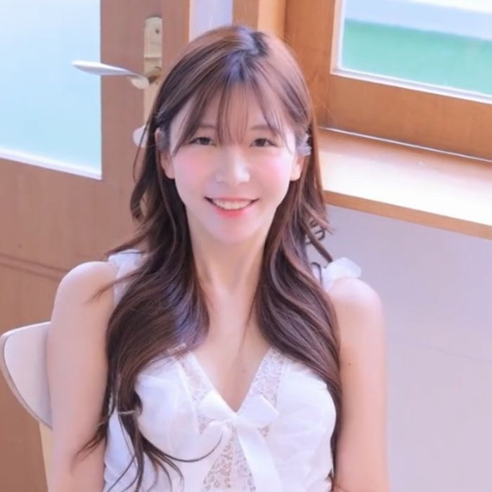 人気No.1アイドル、写真集撮影現場の秘蔵映像。