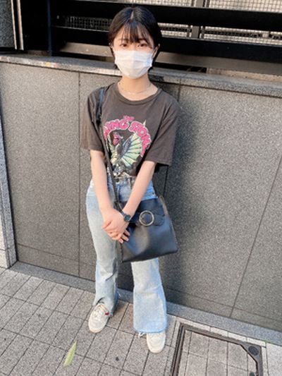 【古着系女子】音楽系の専門生_パパ活女子とは思えない風貌の激レア短髪美少女