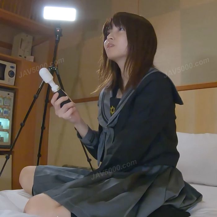 リナ（22） “彼に内緒の浴室密会”──おふろ密着＆制服コス総集編