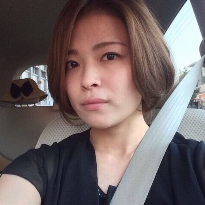 【画像9枚・動画4本】「クリが気持ちいいの」と感じる美人嫁とのハメ撮り