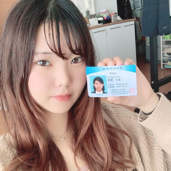 【素人】綺麗な顔立ちのギャル要素もある美女。全裸オナニー
