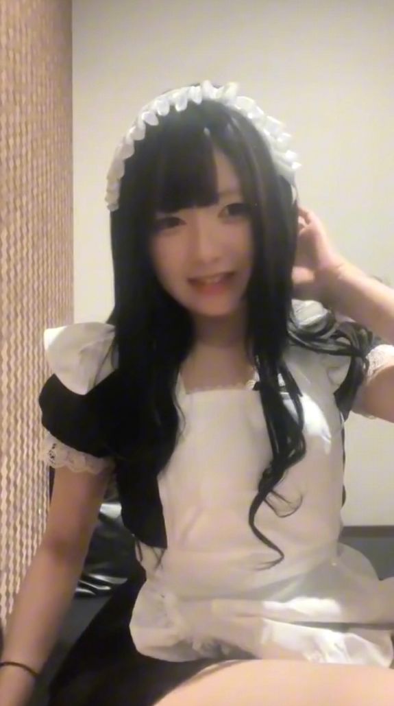 黒髪で超美人！推しのコンカフェ嬢との密会ZOOMビデオ通話