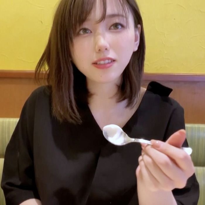 【完全顔出し】『148cm Gカップ新卒保育士』SS級激レア美女とのゴム無しハメ撮り映像。※在庫限り